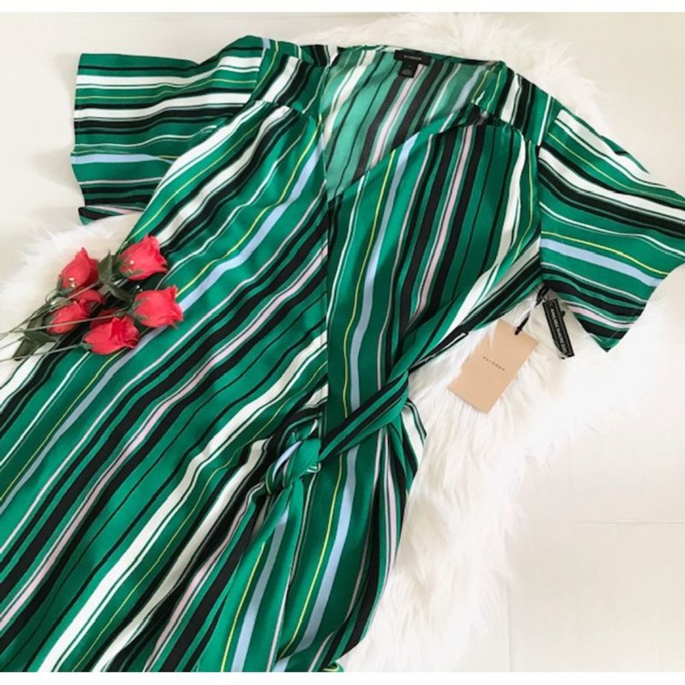 NWT Halogen Wrap Dress S